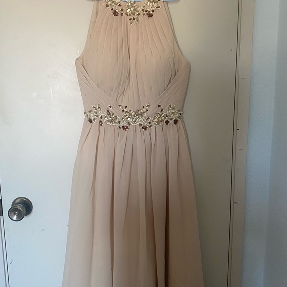 JJ’s House beautiful dress size 4 (with inbuilt padded bra) - Picture 2 of 8
